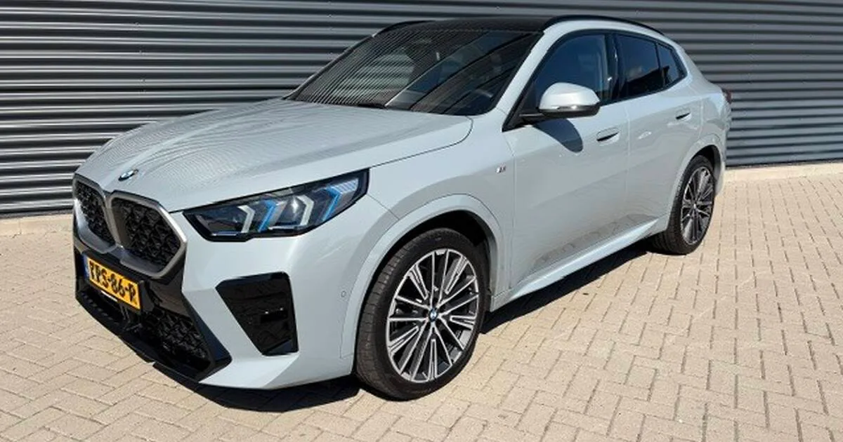 BMW X2 (2024) — foto 1