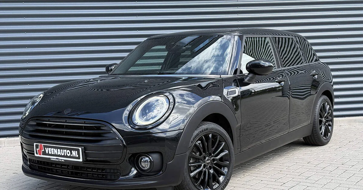MINI Clubman (2023) — foto 1