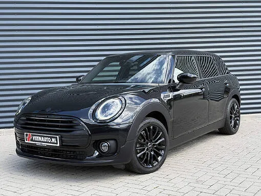 MINI Clubman (2023) — foto 1