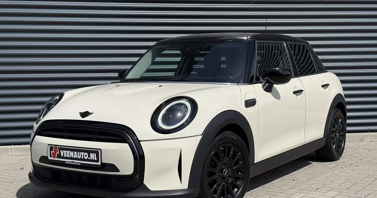 MINI Cooper (2022) — foto 1