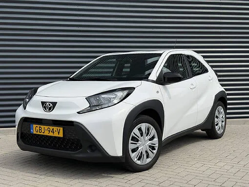 Toyota Aygo (2024) — foto 1