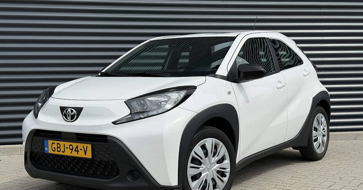 Toyota Aygo (2024) — foto 1