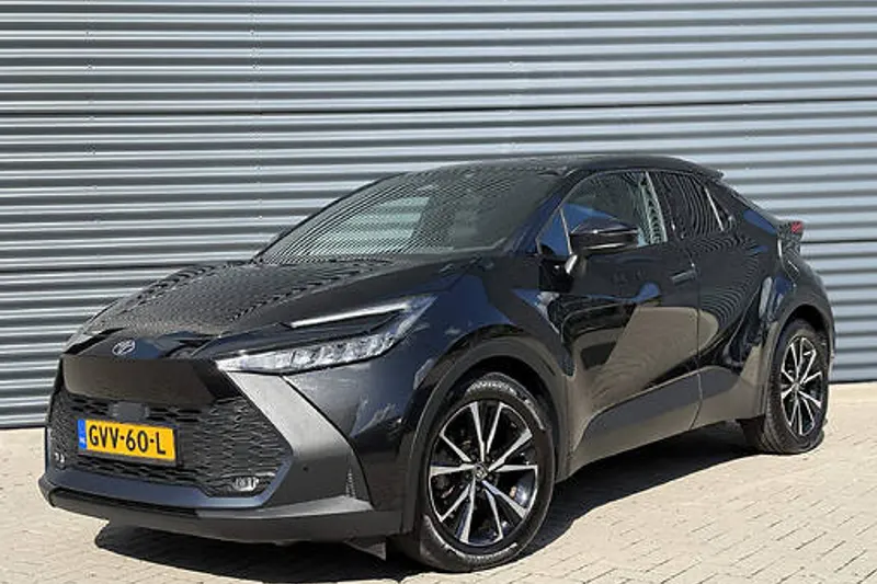 Toyota C-HR (2024)