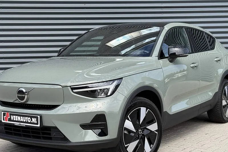 Volvo C40 (2024)