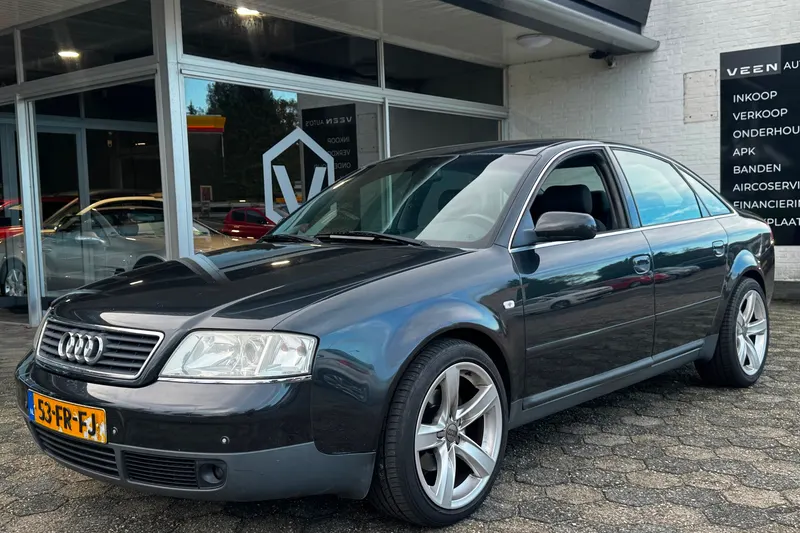 Audi A6 (2000)