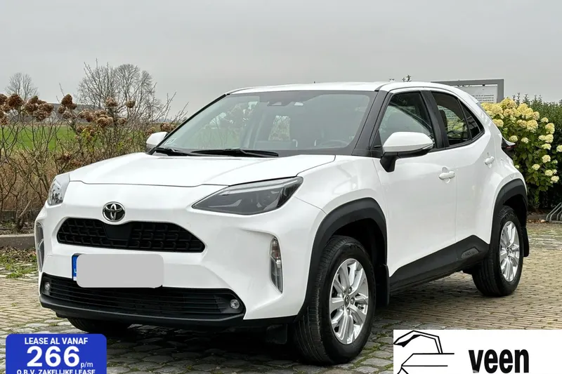 Toyota Yaris Cross (2023)