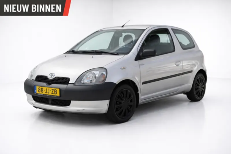 Toyota Yaris (2002)