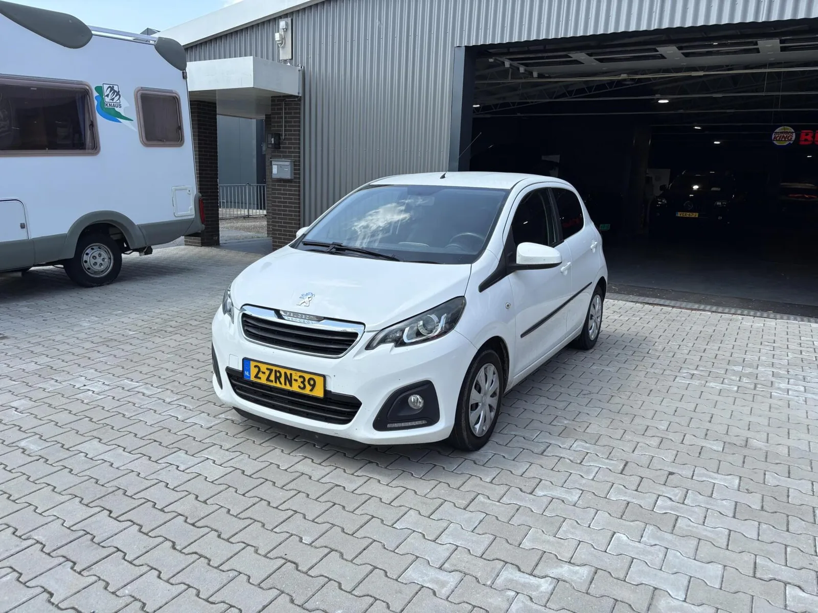 Peugeot 108 (2015) — foto 1