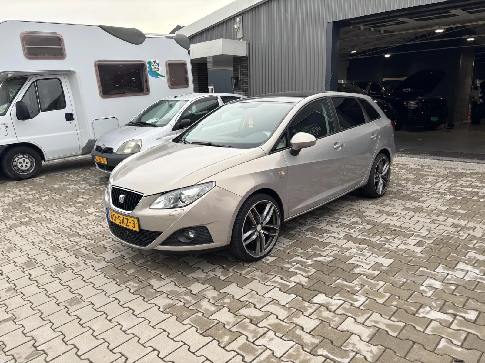 SEAT Ibiza (2011) — foto 1