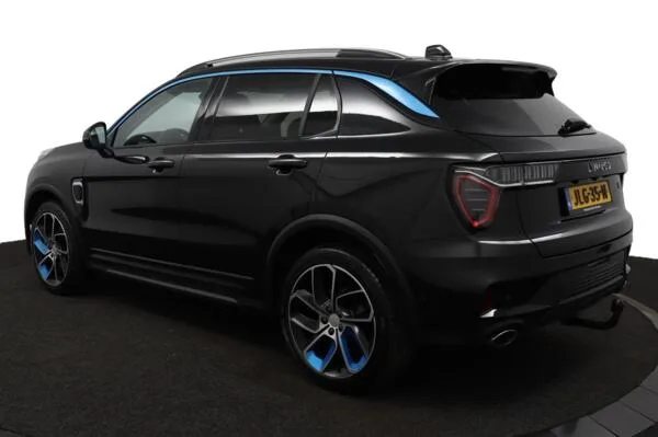 Lynk & Co 01 (2022) — foto 1