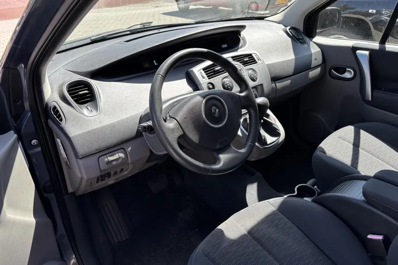 Renault Scénic (2008)