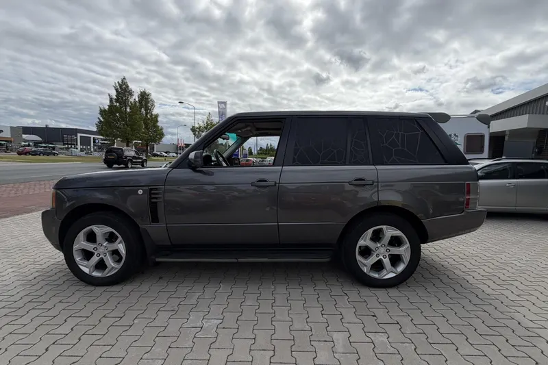 Land Rover Range Rover (2003)