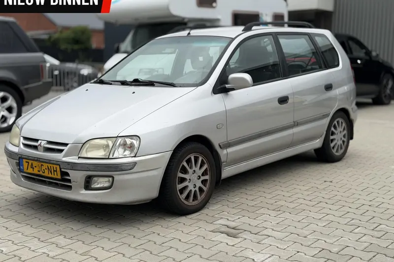 Mitsubishi Space Star (2002)