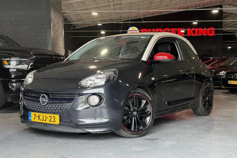 Opel Adam (2013)