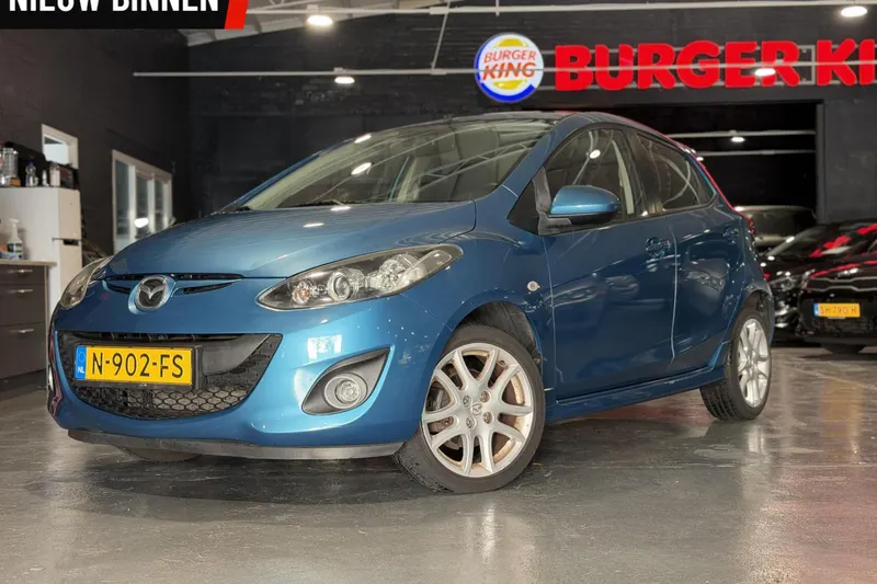 Mazda 2 (2012)