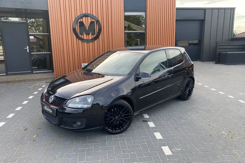Volkswagen Golf (2007)
