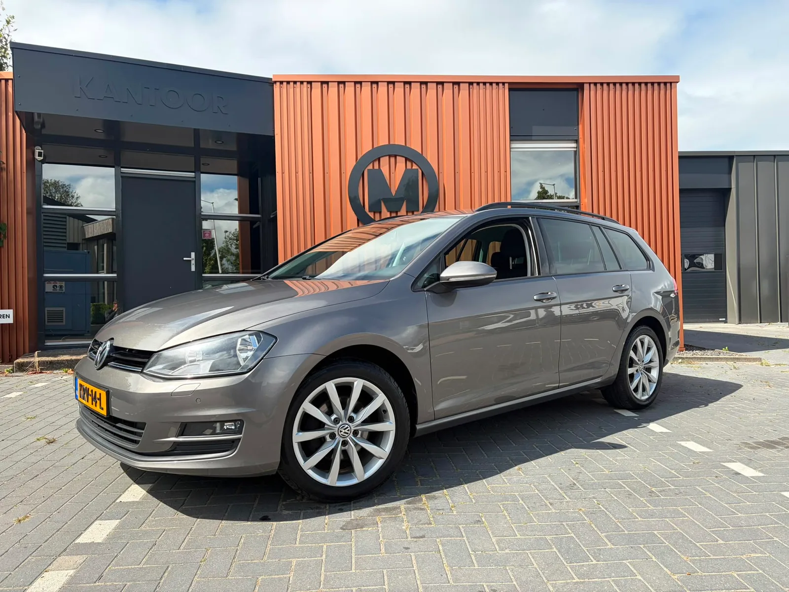 Volkswagen Golf (2015) — foto 1