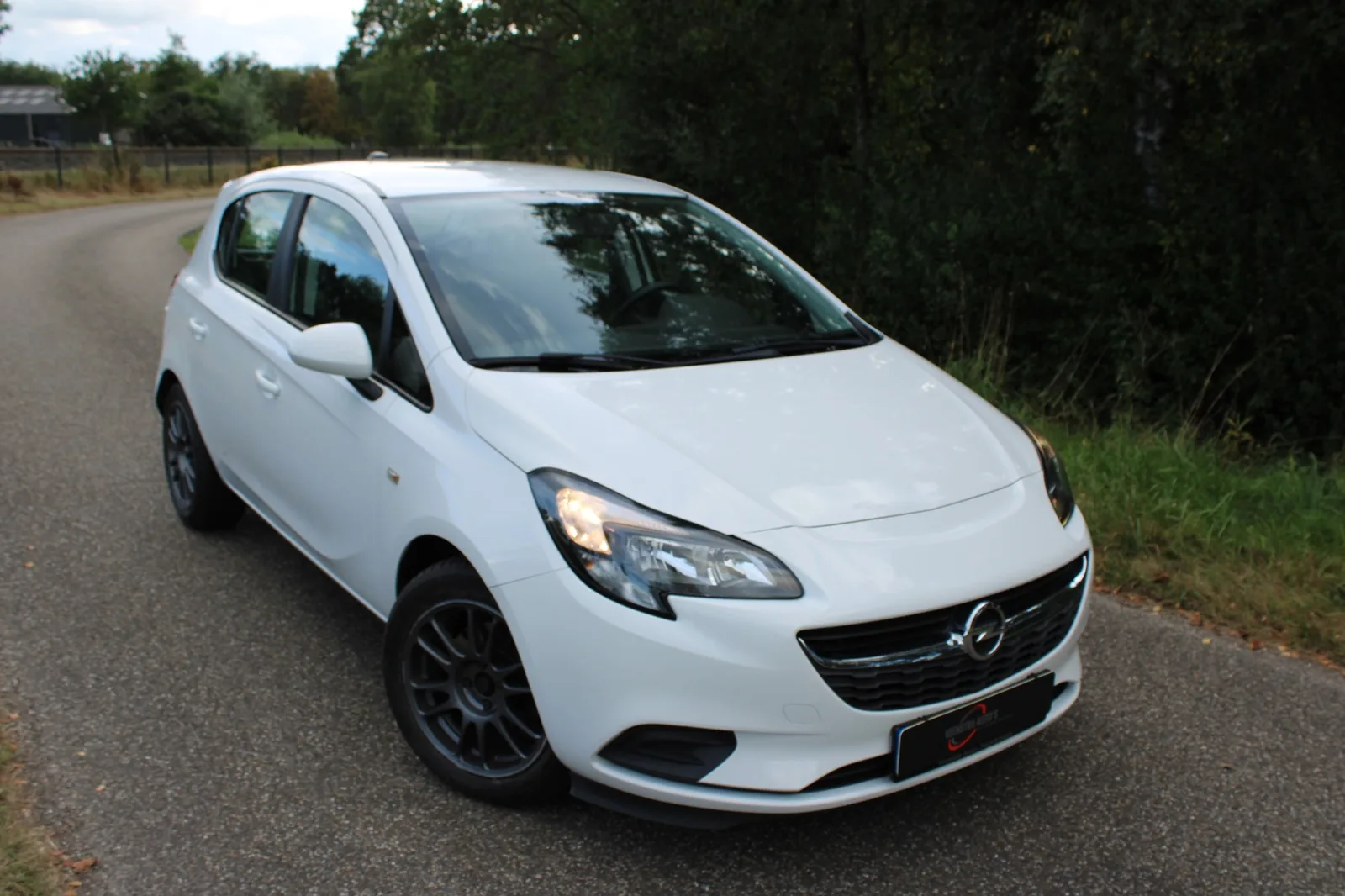 Opel Corsa (2017) — foto 1