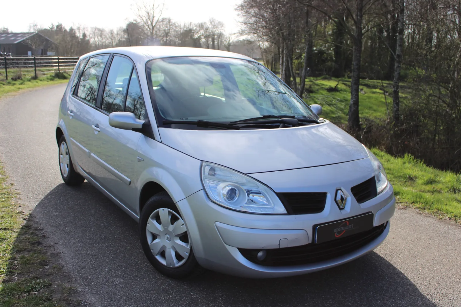 Renault Scénic (2008) — foto 1