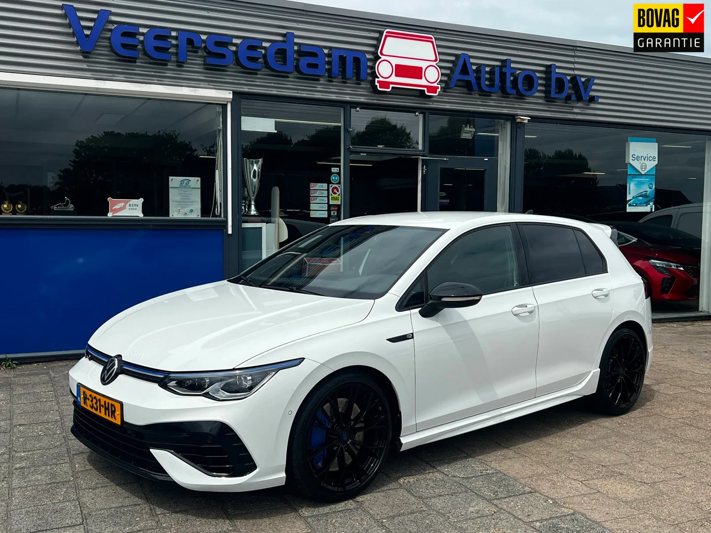 Volkswagen Golf (2021) — foto 1