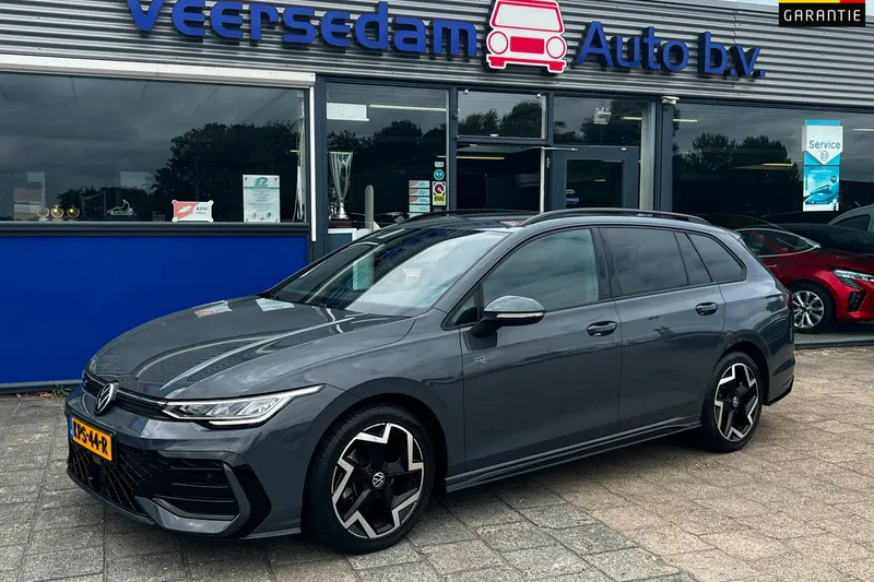 Volkswagen Golf (2025)