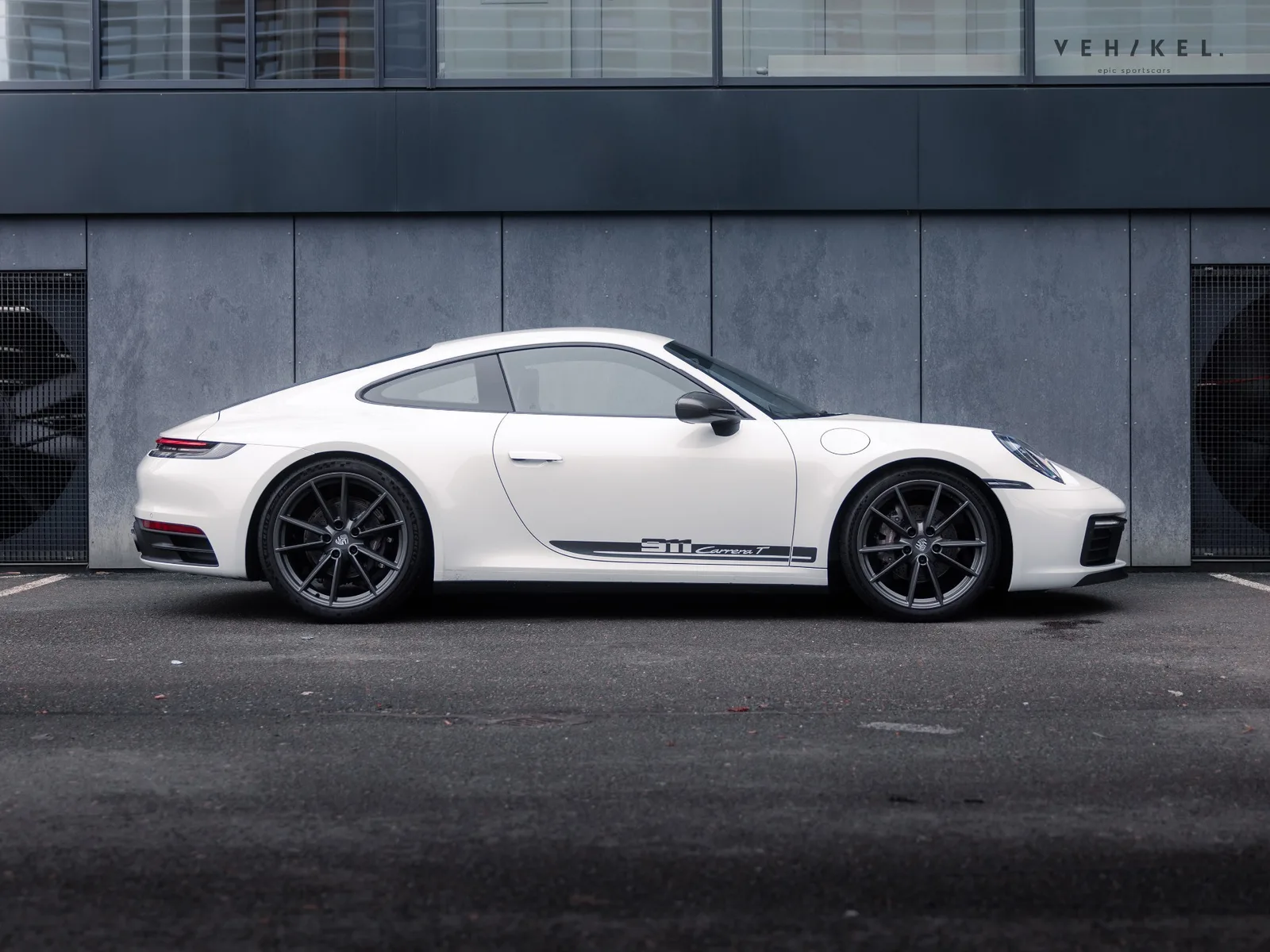 Porsche 911 (2023) — foto 1