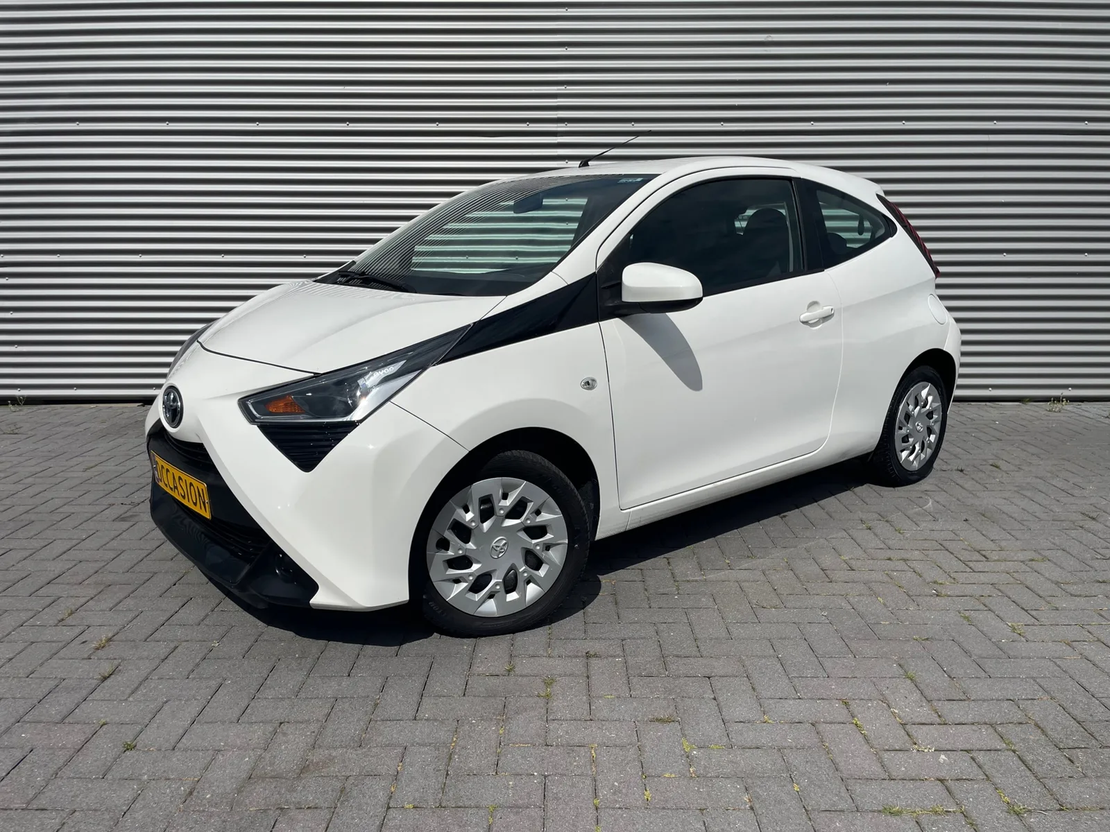 Toyota Aygo (2019) — foto 1