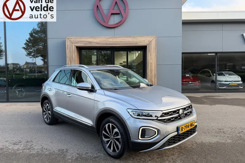 Volkswagen T-Roc (2022)