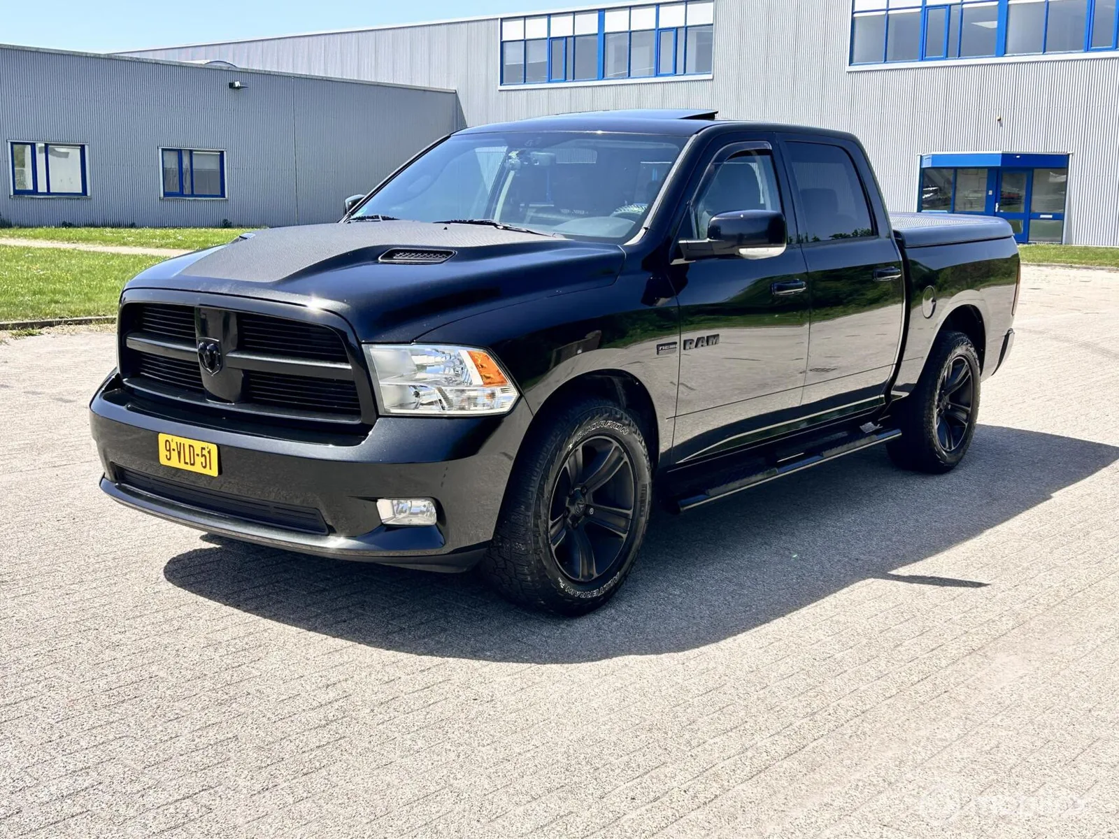 Dodge RAM (2011) — foto 1