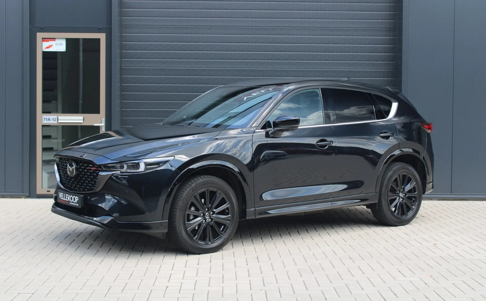 Mazda CX-5 (2023) — foto 1