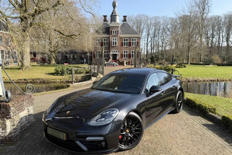 Porsche Panamera (2017)