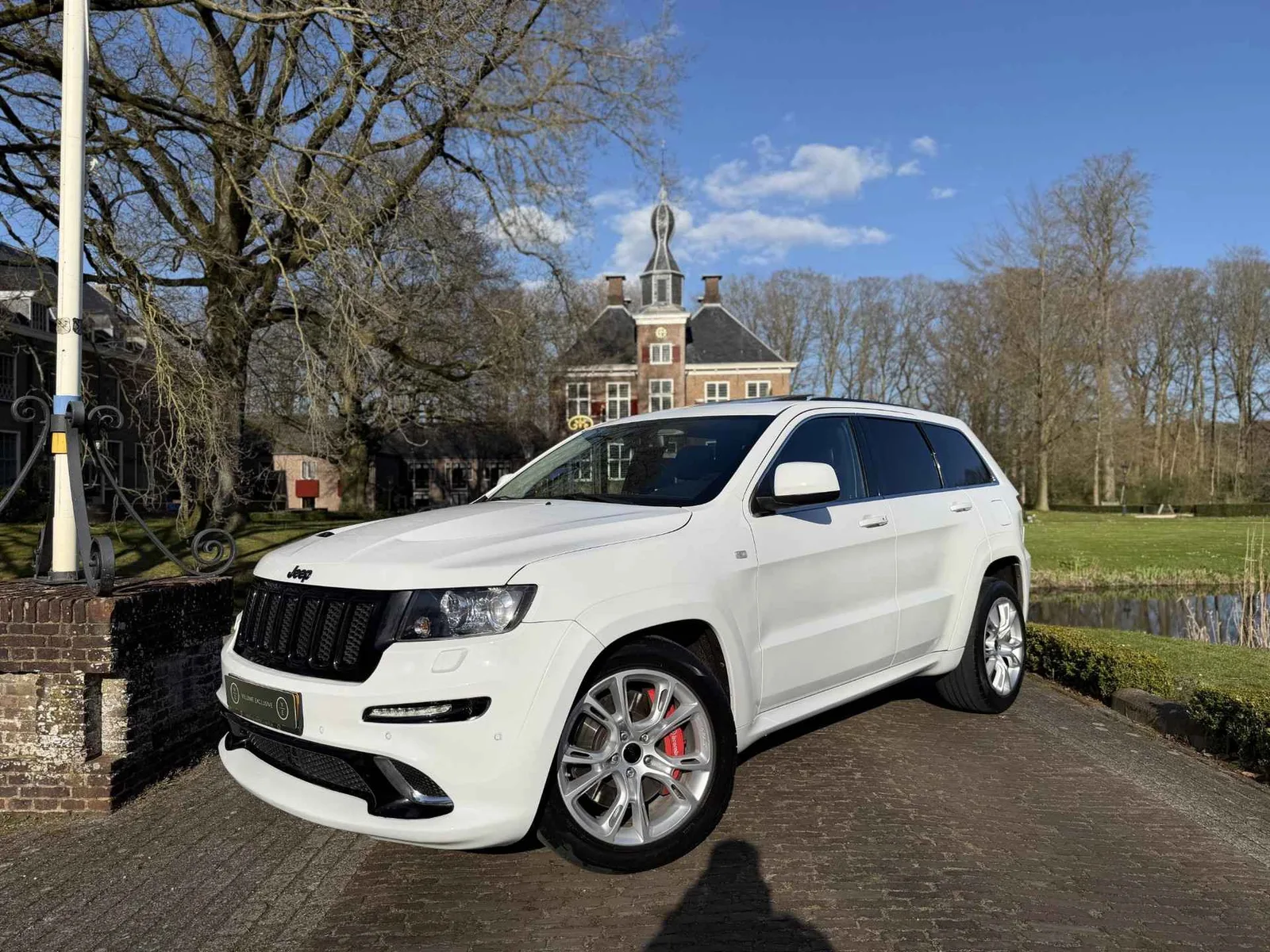 Jeep Grand Cherokee (2013) — foto 1