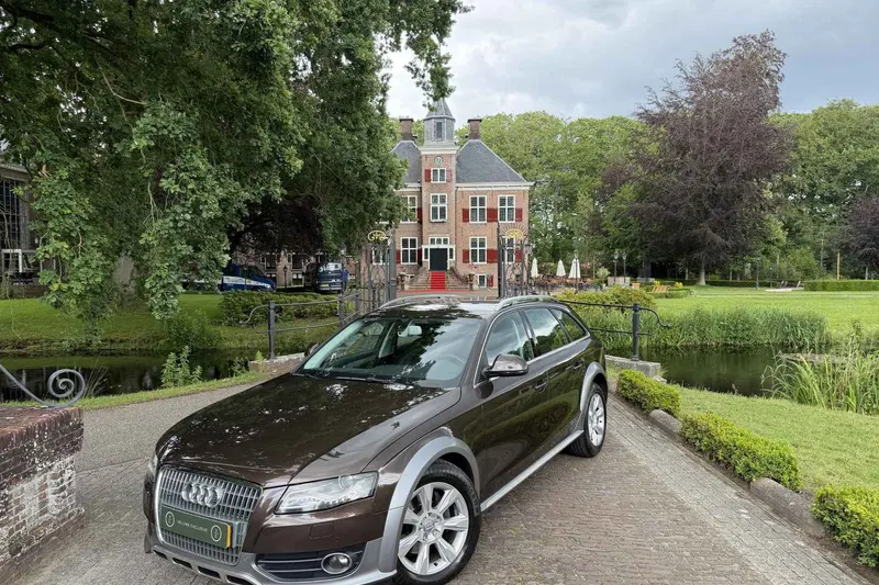 Audi A4 Allroad (2010)