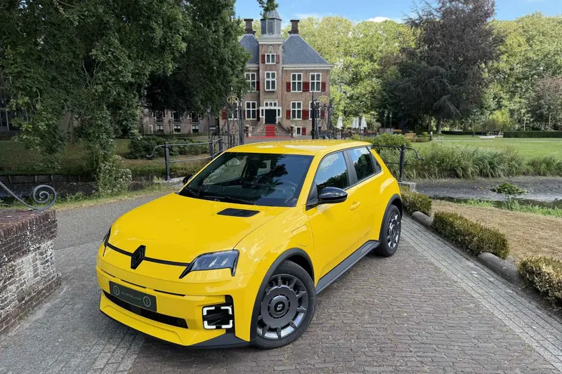 Renault 5 (2025)