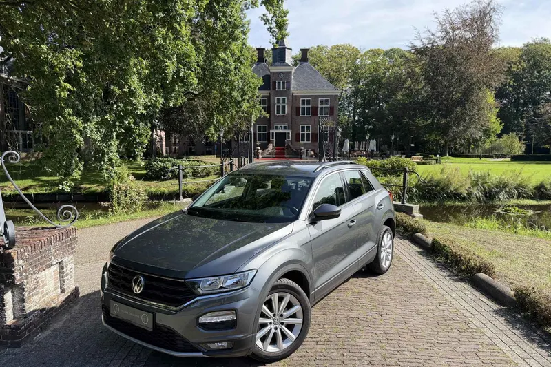 Volkswagen T-Roc (2019)