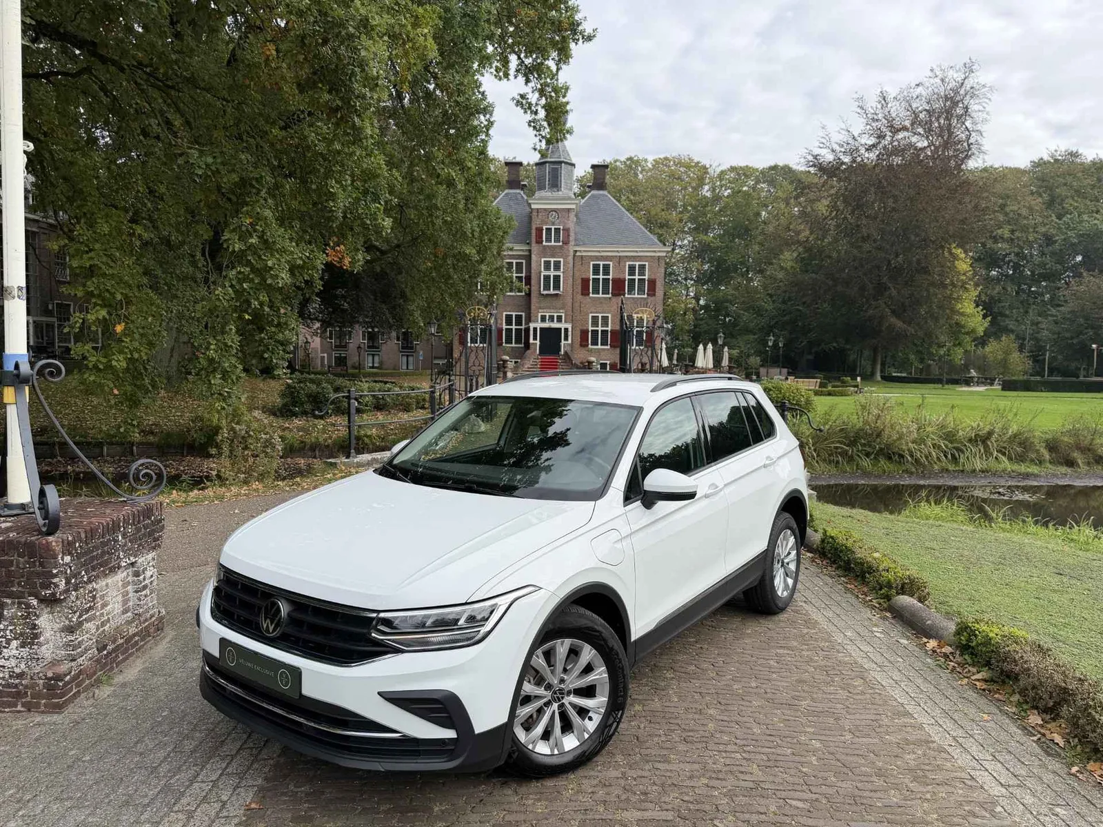 Volkswagen Tiguan (2023) — foto 1