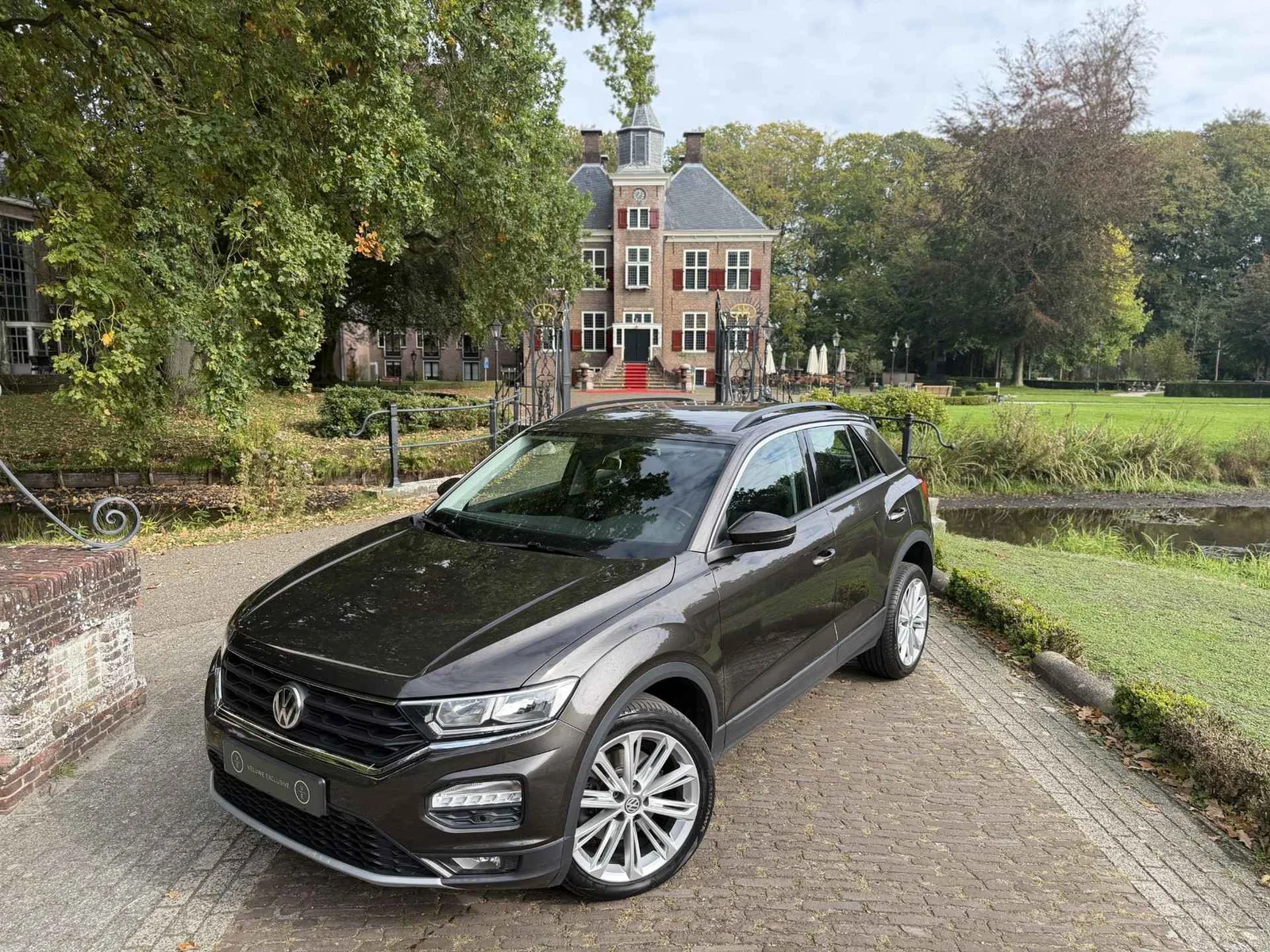 Volkswagen T-Roc (2018) — foto 1
