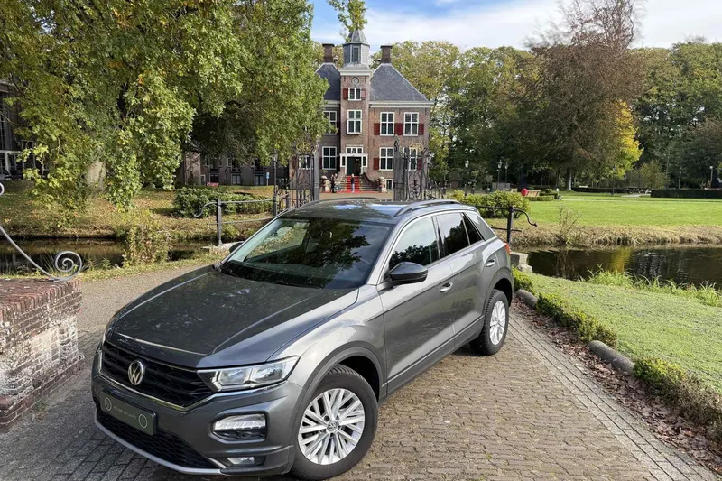 Volkswagen T-Roc (2019)