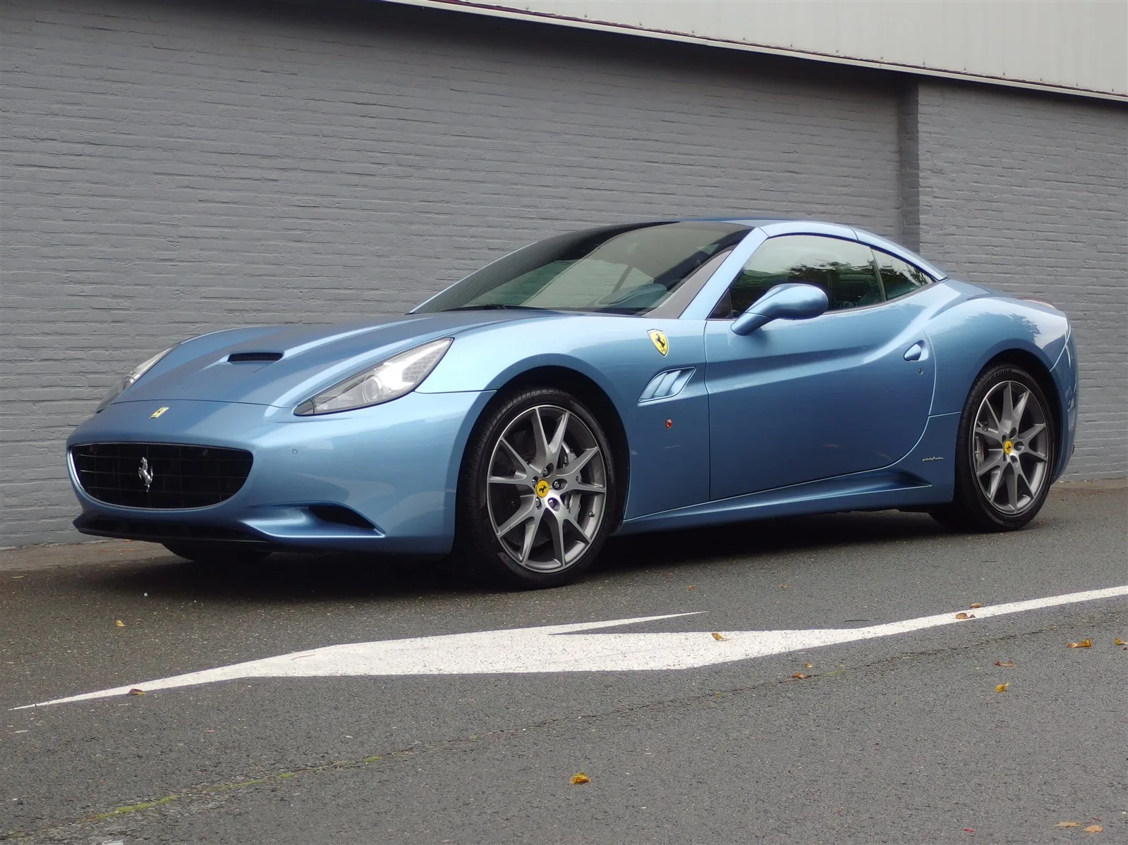 Ferrari California (2010) — foto 1