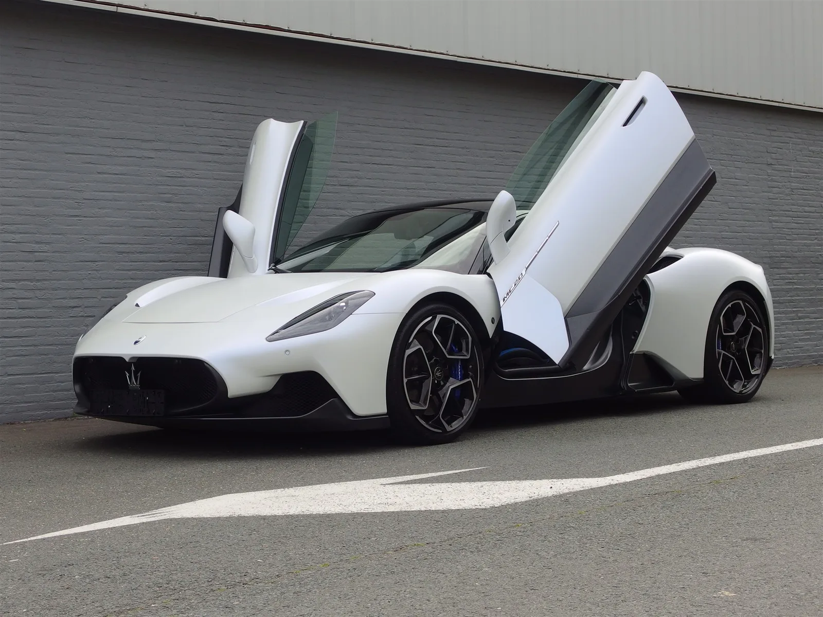 Maserati MC20 (2022) — foto 1