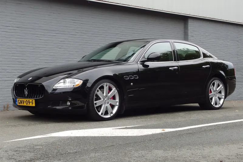 Maserati Quattroporte (2010)