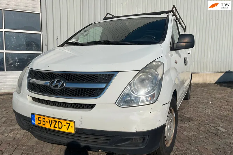 Hyundai H (2009)