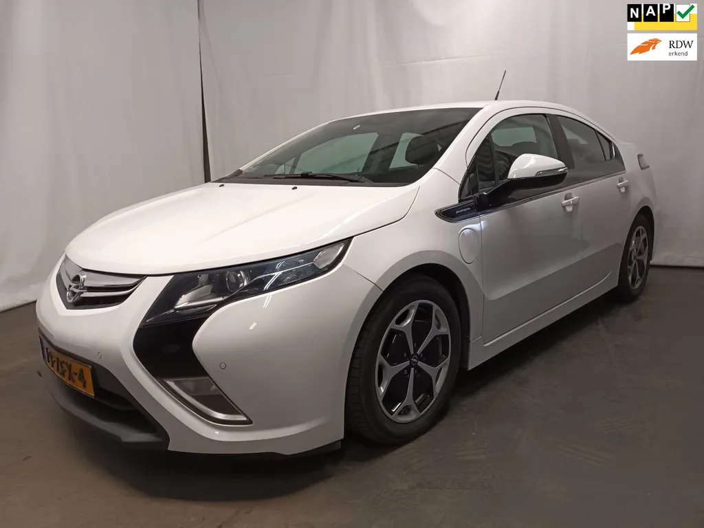 Opel Ampera (2012) — foto 1