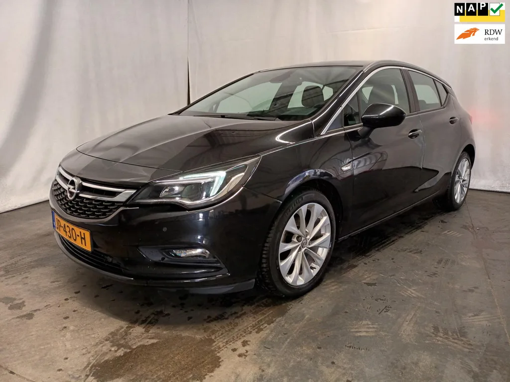 Opel Astra (2016) — foto 1