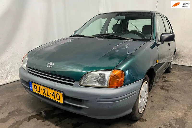 Toyota Starlet (1997)