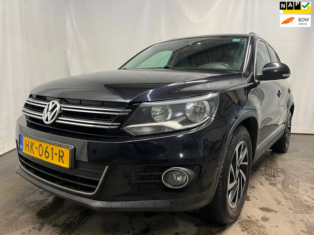Volkswagen Tiguan (2015) — foto 1