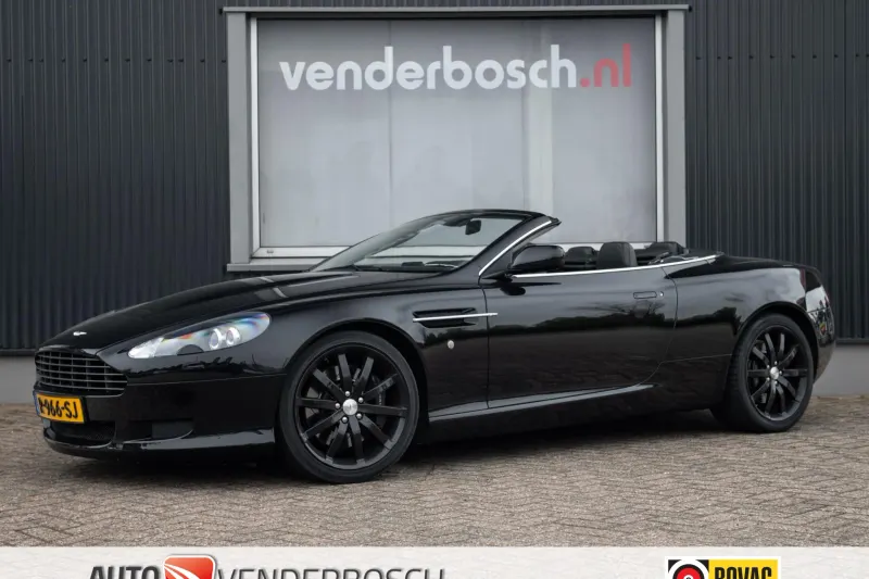Aston Martin DB9 (2005)