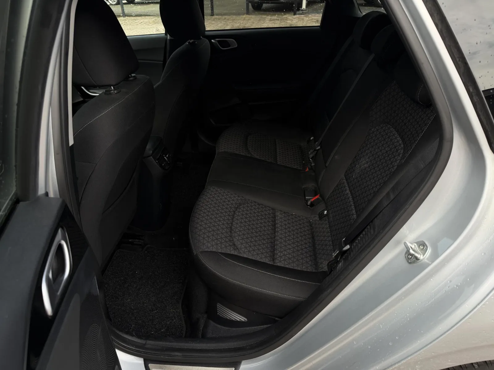 Kia Ceed Sportswagon (2021) — foto 1