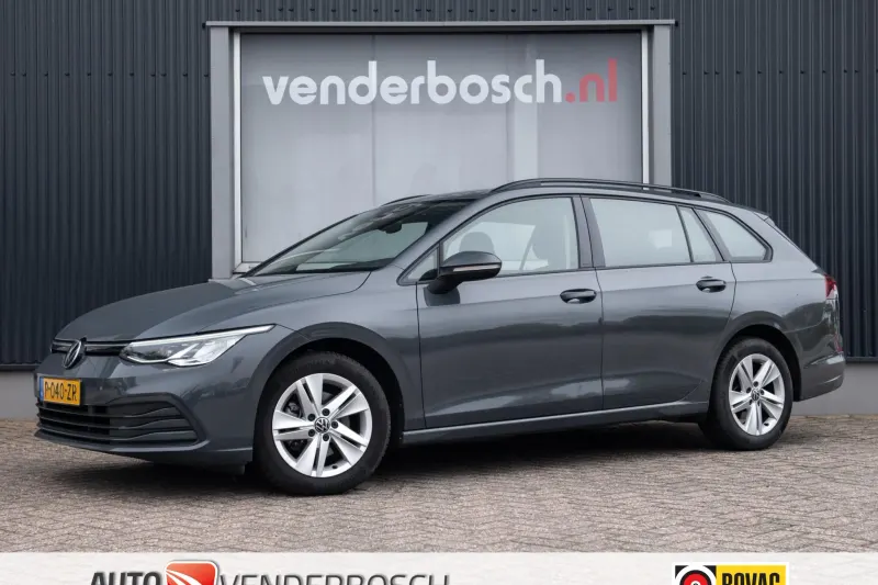 Volkswagen Golf (2022)