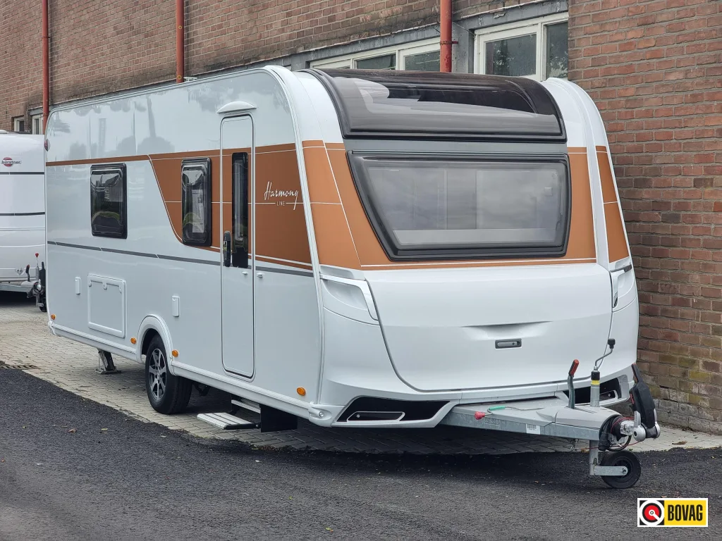 Bürstner Averso (2021) — foto 1